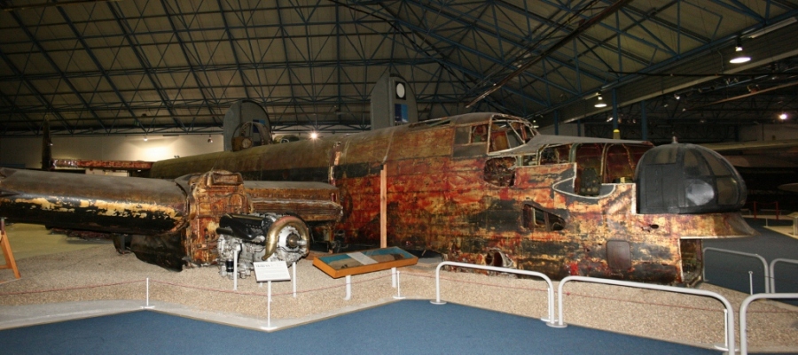Handley Page Halifax wreck RAF Museum