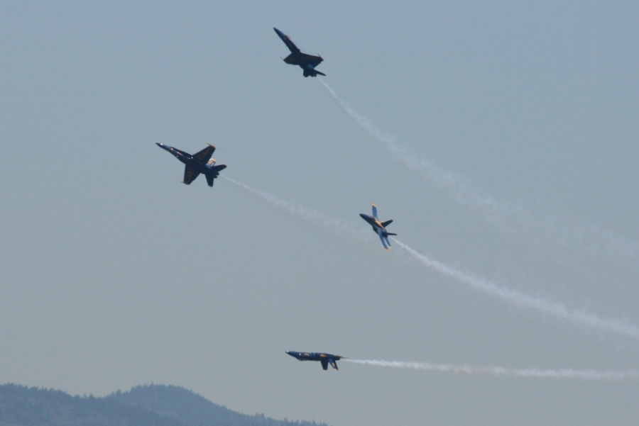 US Navy Blue Angels Hornet Seafair 2012