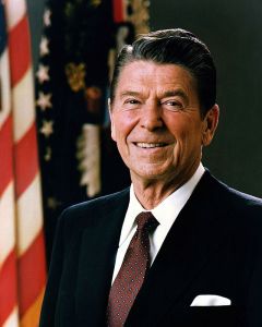 Official Presidency portrait of Ronald Reagan in 1981