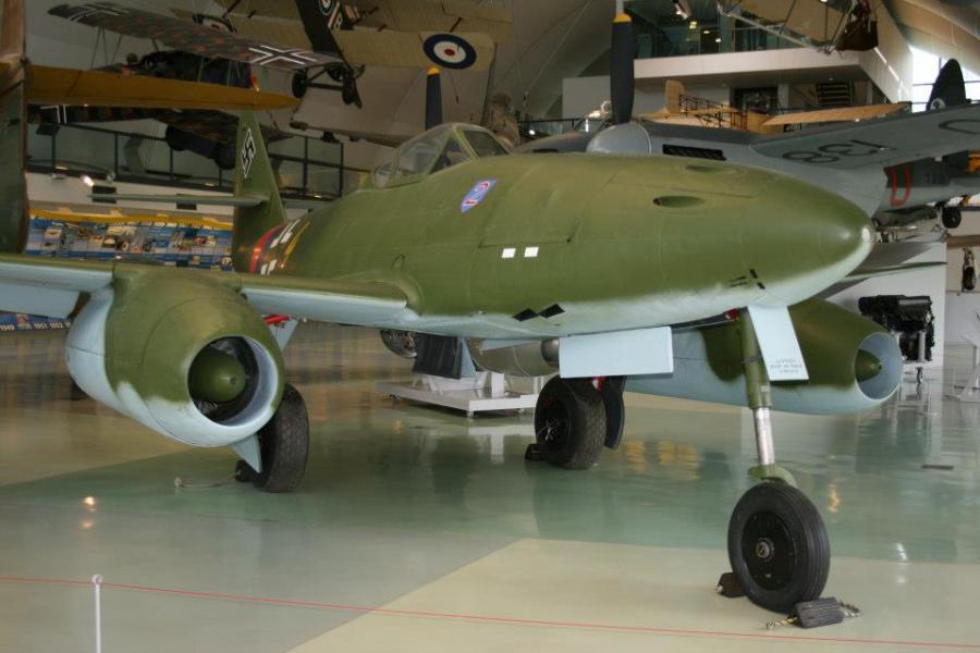 Messerschmitt Me 262A-2a Schwalbe (Werk Nummer 112372) 