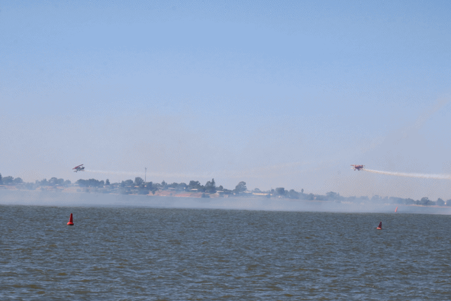 Sky Aces - Smoke on the water during the morning flying at Lake Boga (March 2017)