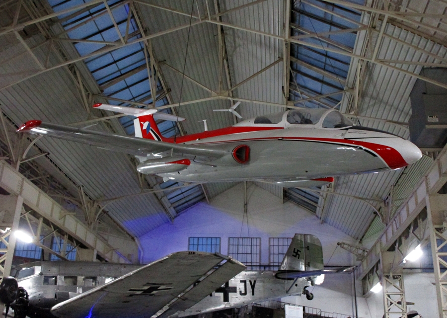 Czech Aero L-29 Delfin jet trainer - Technik Museum Speyer Germany