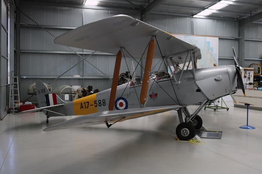 de Havilland DH.82A Tiger Moth A17-588 - the new aircraft for the NAHC Nhill