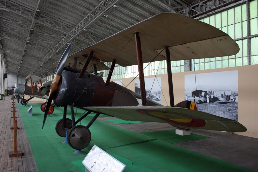 Belgian Military Aviation Sopwith Camel F.1 (B5747) - Royal Museum of the Armed Forces in Brussels, Belgium